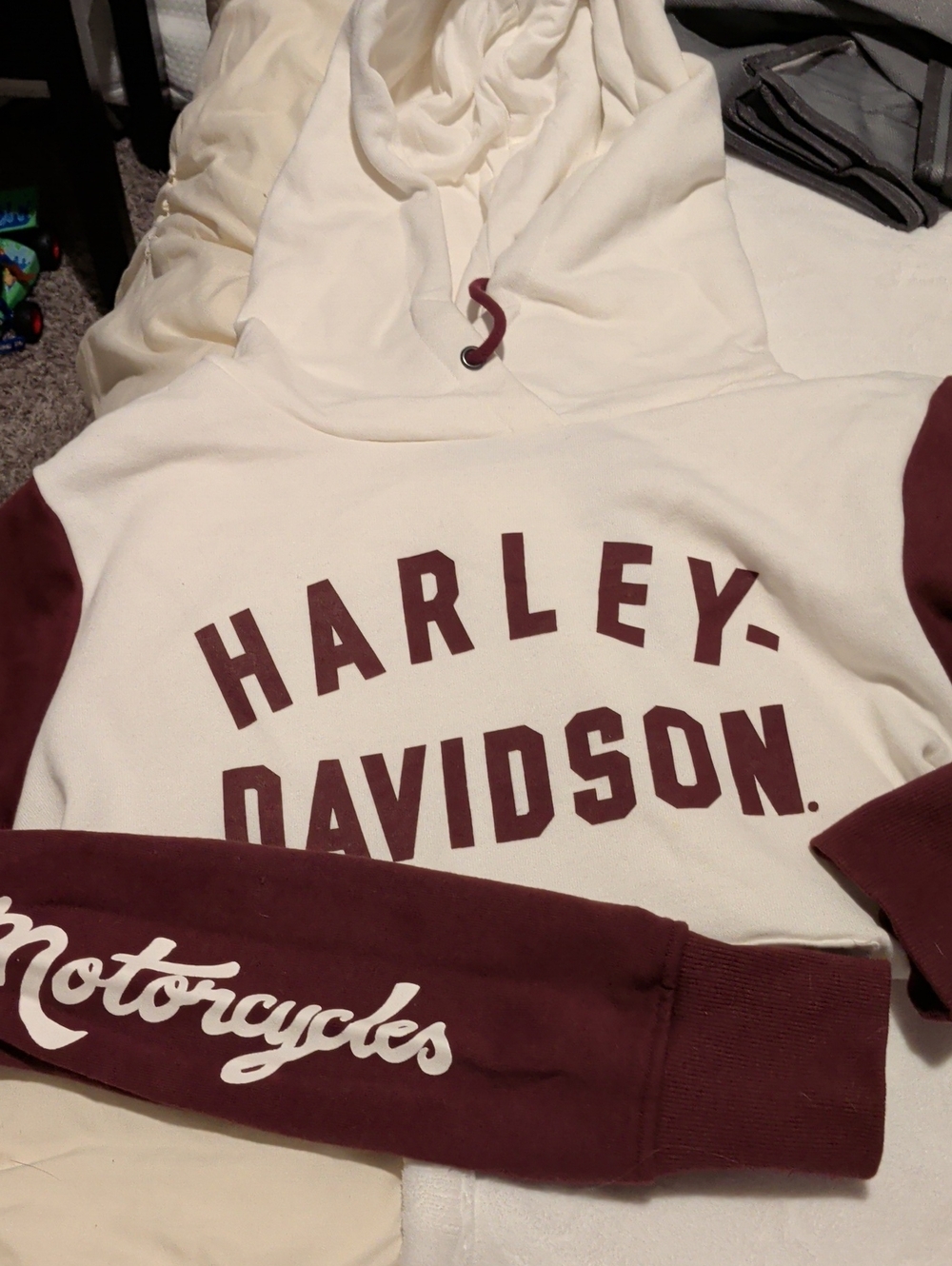 Harley-Davidson Cream and Burgundy Crewneck Hoodie